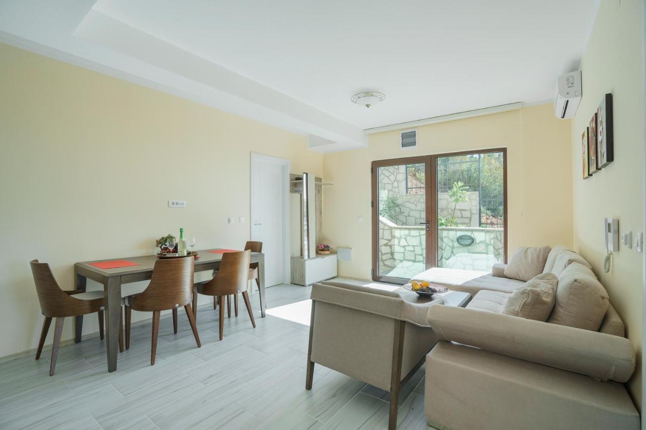 Adria Lux Apartments Sveti Stefan Budva Zewnętrze zdjęcie